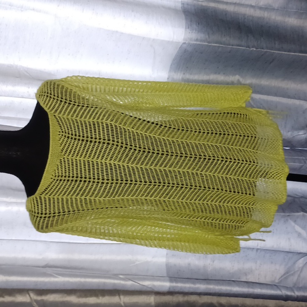 Chico's sheer sweater, lime, long sleeve, side ruching. Chico's size 1 is medium